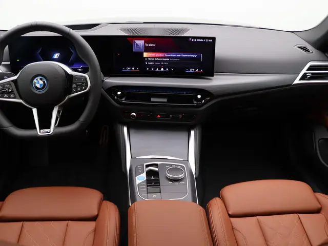 BMW i4 eDrive35 2025 Elektrisch 28
