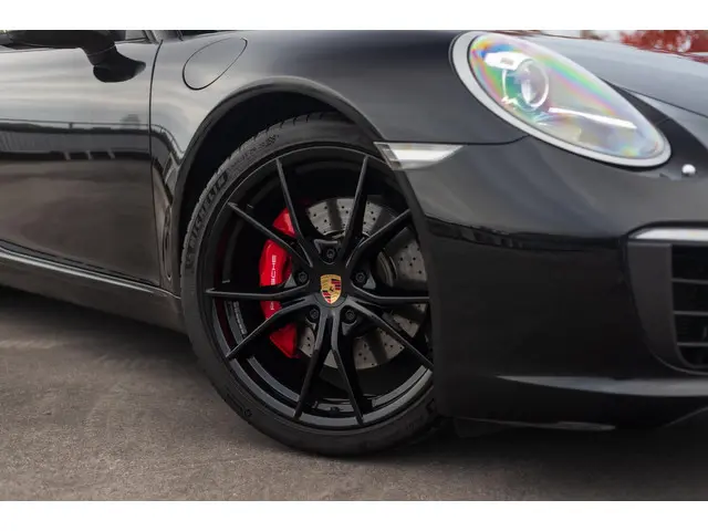 Porsche 911 991 Cabrio 3.0 Carrera S 2018 Benzine 8