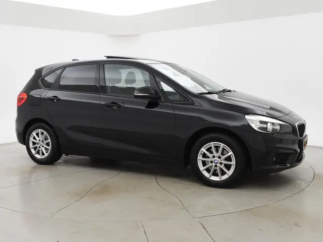 BMW 2 Serie Active Tourer 218i 136 PK AUT. 2015 Benzine 17