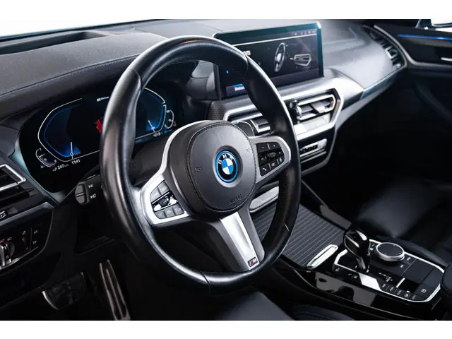 BMW X3 xDrive30e High Executive 2023 Hybride Benzine 45