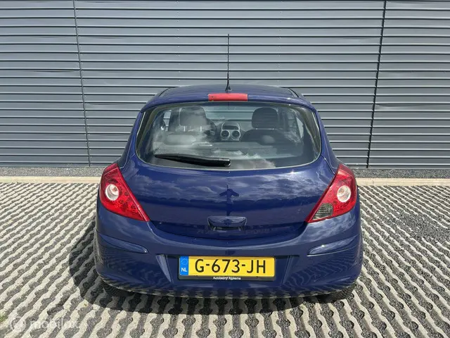 Opel Corsa 1.2 EcoFlex Selection | Airco 2013 Benzine 9