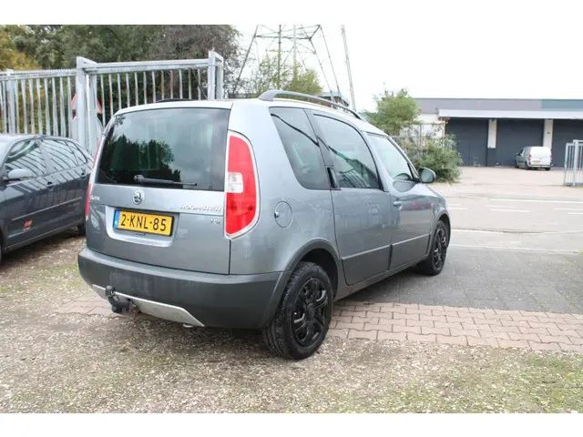 Škoda Roomster 3