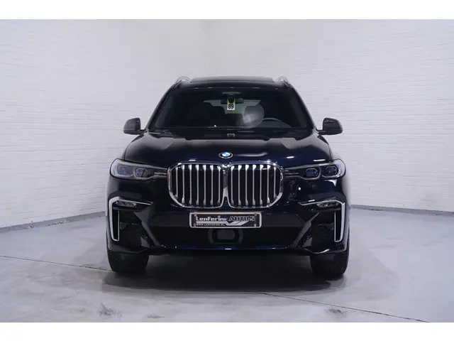 BMW X7 xDrive40i M Sport 2022 Benzine 2