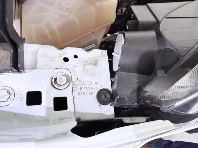 Ford Transit Courier Van 1.5 TDCI Airco NAP 2016 Diesel 19