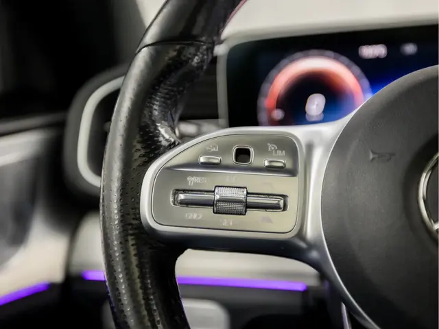 Mercedes-Benz GLE 450 4MATIC AMG Sport 2019 Benzine 21