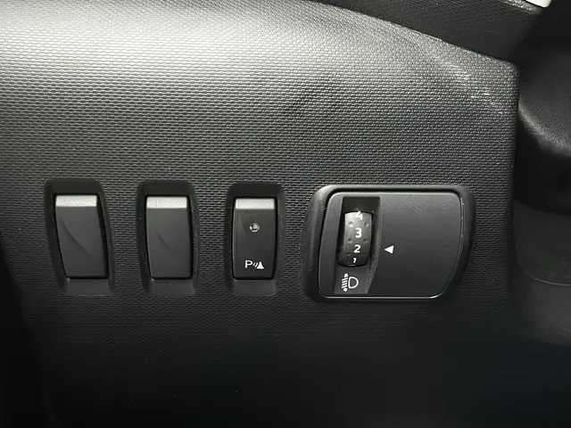 Renault Twingo 1.0 SCe Intens 2021 Benzine 31