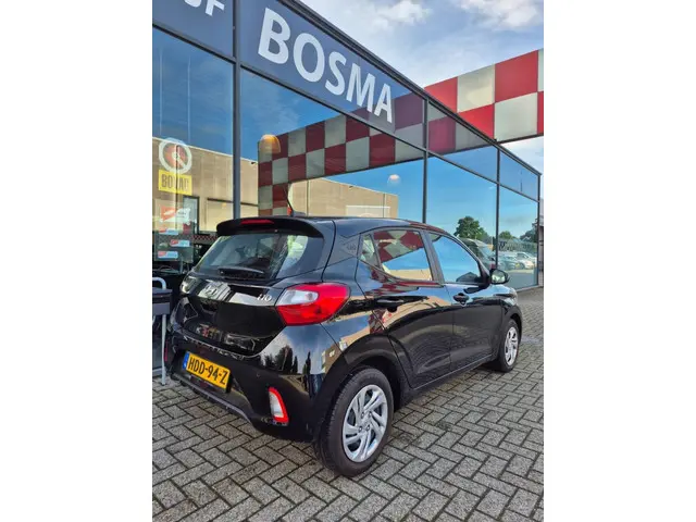 Hyundai i10 1.0 Comfort 2023 Benzine 13