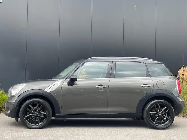 MINI Countryman 2