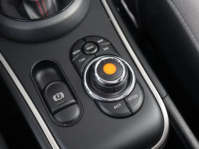 MINI Countryman John Cooper Works ALL4 2020 Benzine 23