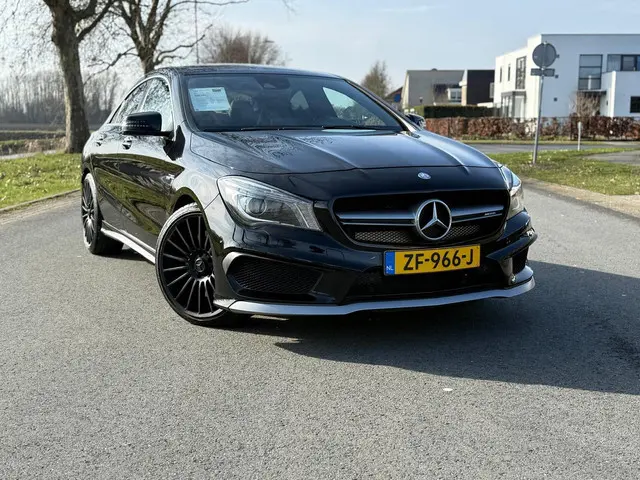 Mercedes-Benz CLA AMG 45 4MATIC 2015 Benzine 28