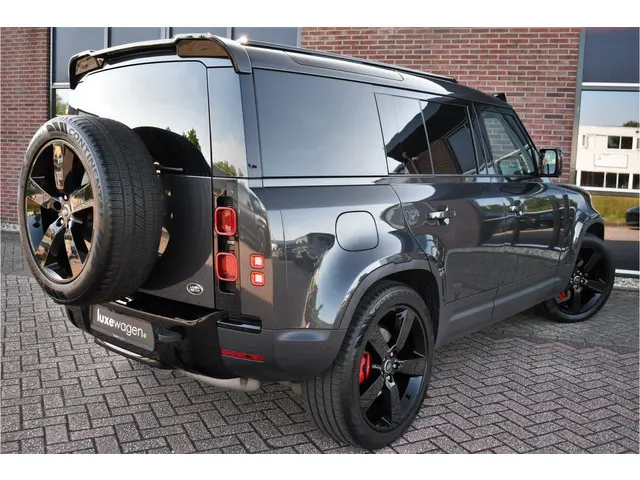 Land Rover Defender 110 D300 SE 2021 Diesel 84