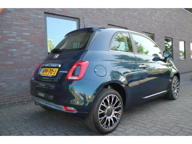 Fiat 500 1.0 Hybrid RED 2022 Hybride Benzine 7