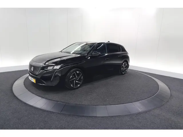 Peugeot 308 PureTech 130 Allure 2022 Benzine 67