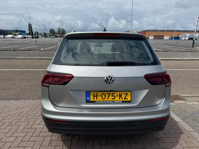 Volkswagen Tiguan 2.0 TDI NAVI/LED/CLIMA 2020 Diesel 7