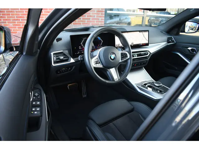 BMW 3 Serie Touring 320d M-Sport 2024 Diesel 45