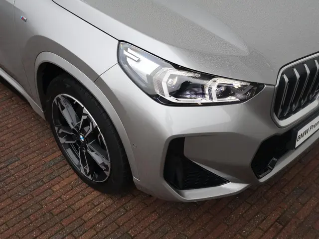 BMW X1 sDrive20i 2024 Benzine 45