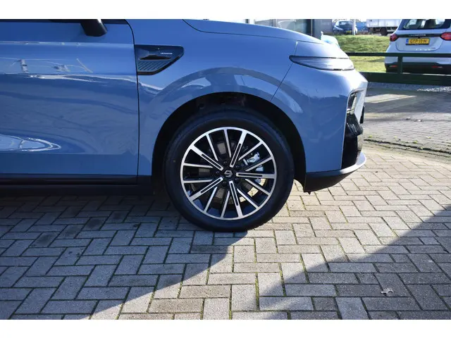 Leapmotor B10 Design ProMax 67.1 kWh 2026 Elektrisch 11