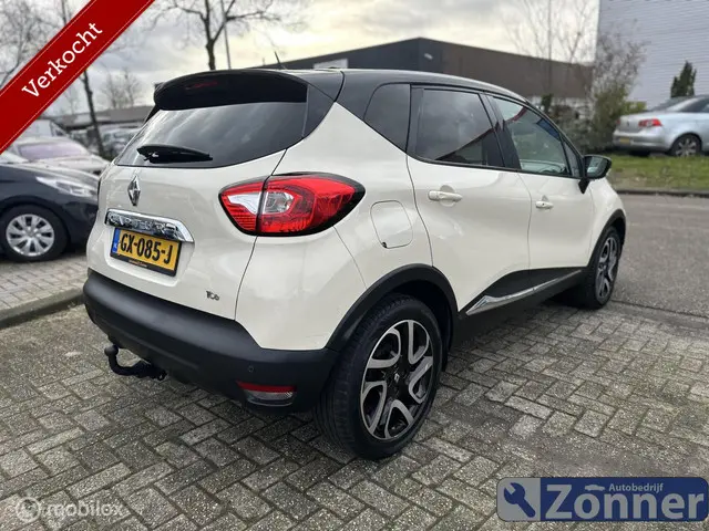 Renault Captur 0.9 TCe Helly Hansen 2014 Benzine 3