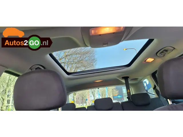 Opel Zafira Tourer 1.4 Cosmo 2013 Benzine 30