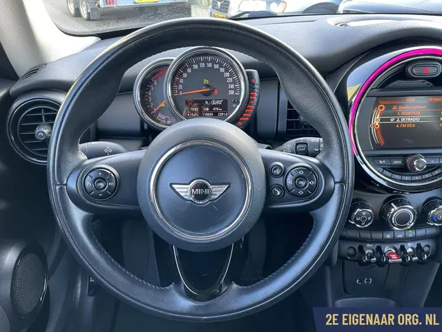 MINI One Mini 1.2 Salt Business 2014 Benzine 15