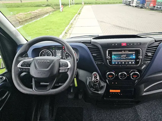 Iveco Daily 50C18 2020 Diesel 8