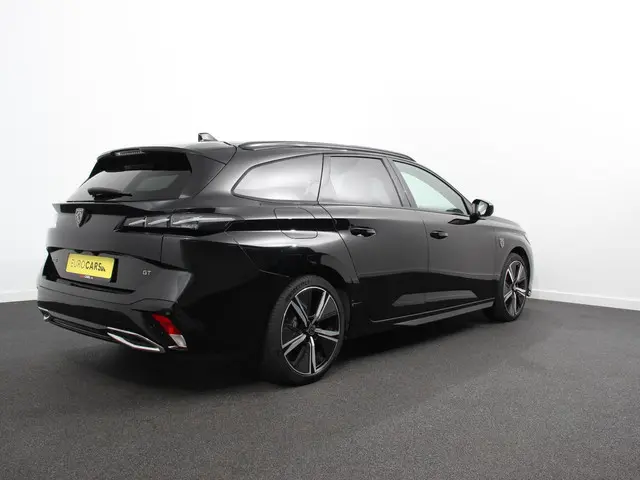 Peugeot 308 1.2 PureTech GT 2024 Benzine 6