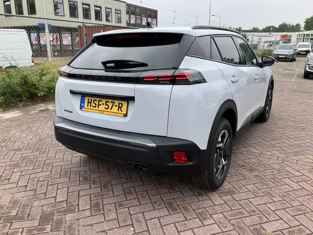 Peugeot 2008 3