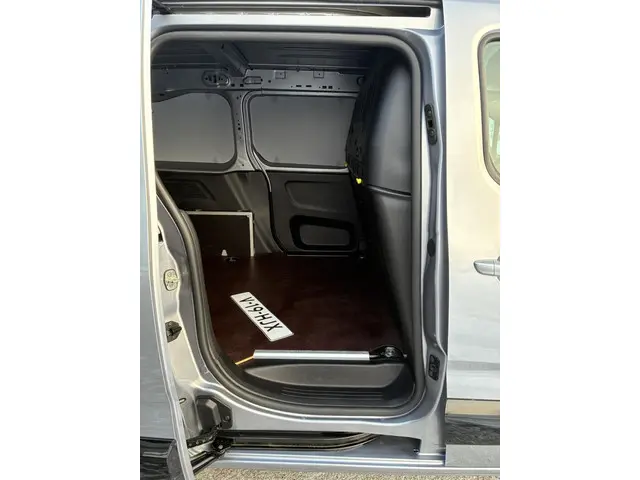 Opel Combo 1.5 BlueHDi 130 Pk Automaat 2024 Diesel 17