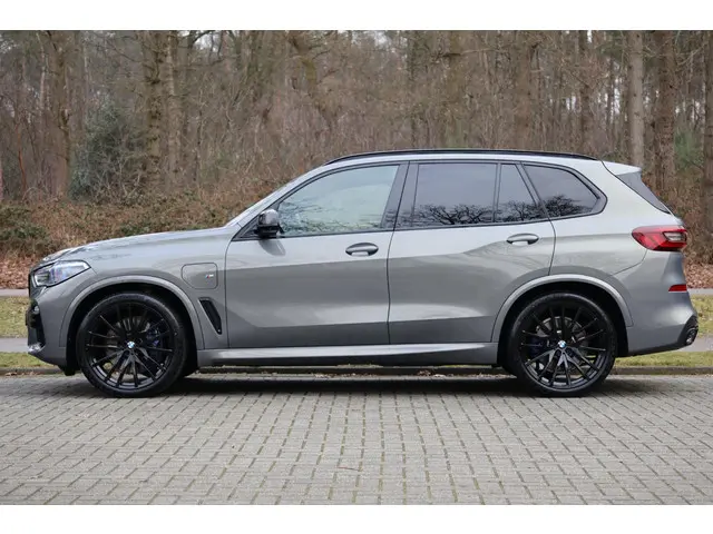 BMW X5 xDrive45e High Executive 2021 Hybride Benzine 2
