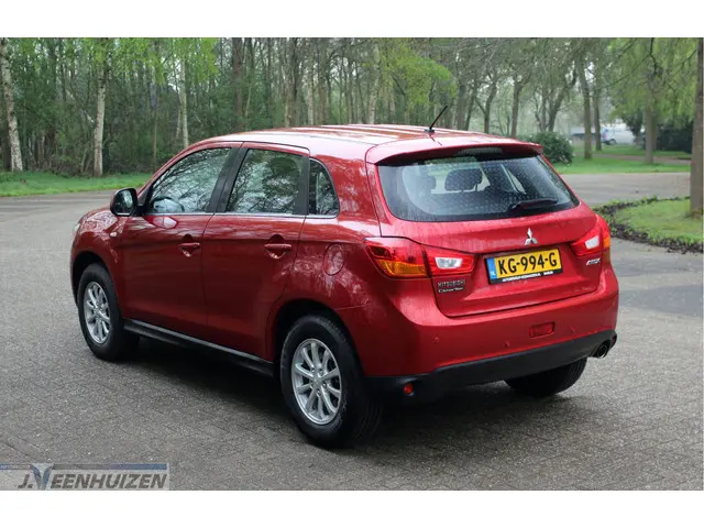 Mitsubishi ASX 2