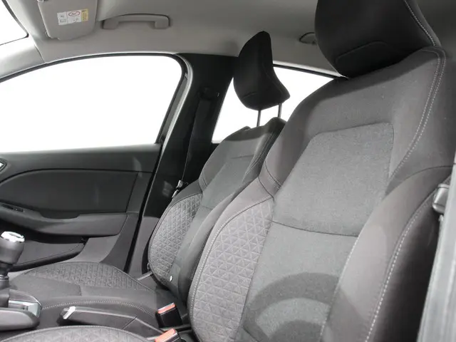 Renault Clio 1.0 TCe Zen 2020 Benzine 29