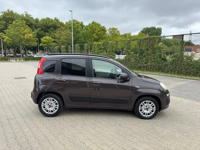 Fiat Panda 0.9 TwinAir Lounge 2012 Benzine 15