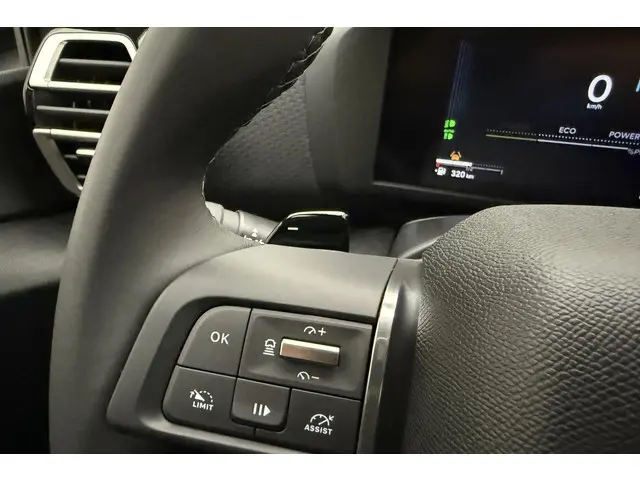 Citroën C4 Hybrid 145pk Plus 2025 Hybride Benzine 22