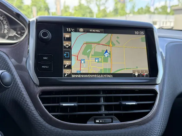 Peugeot 2008 1.2 PureTech Style 2015 Benzine 11