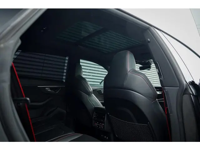 Audi Q8 4.0 TFSI RS Q8 quattro 2020 Benzine 36