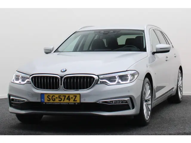 BMW 5 Serie Touring 520i High Executive 2018 Benzine 25