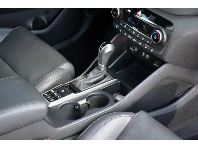 Hyundai Tucson 1.6 T-GDi Premium 4WD 2017 Benzine 65