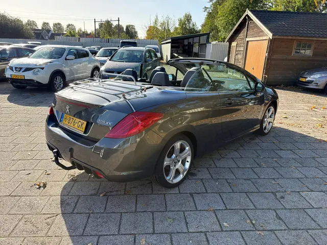 Peugeot 308 CC 1.6 THP Roland Garros 2013 Benzine 3