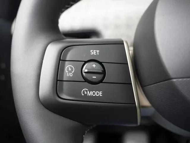 MINI 5-Deurs Cooper C 2025 Benzine 18