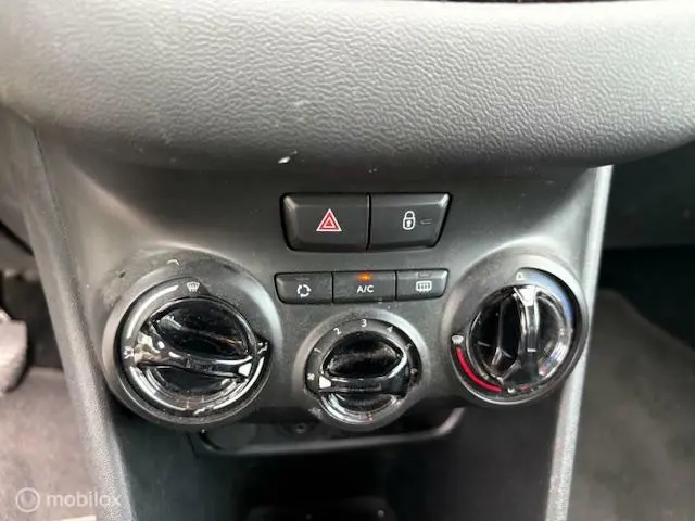 Peugeot 208 1.0 PureTech LIKE 2014 Benzine 13