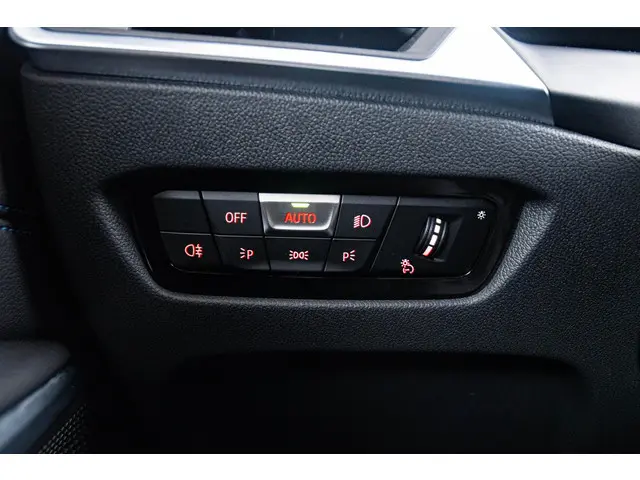 BMW 3 Serie Touring 330e xDrive 2023 Hybride Benzine 43