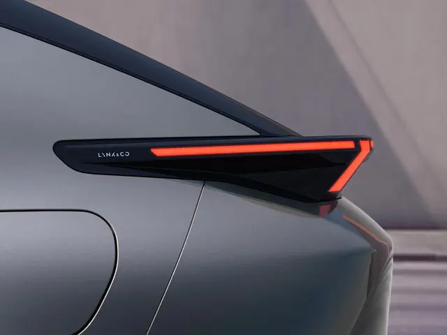 Lynk & Co 02 More 2025 Elektrisch 12