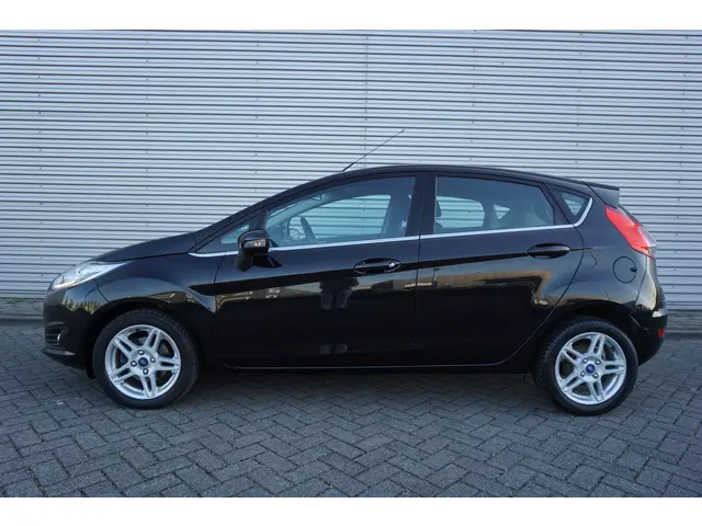 Ford Fiesta 1.0 EcoBoost Titanium 2013 Benzine 4