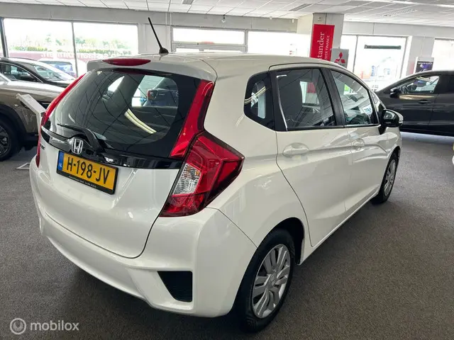 Honda Jazz 1.3 i-VTEC Trend 2018 Benzine 4