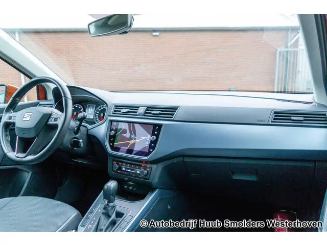 SEAT Arona 1.0 TSI Xcellence 2019 Benzine 4