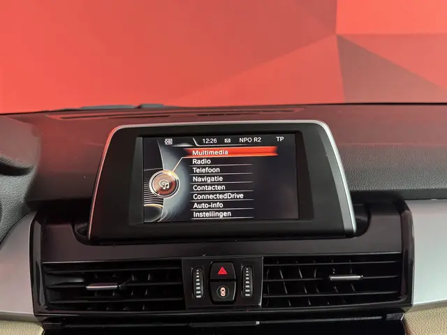 BMW 2 Serie Gran Tourer 218i Sport 2016 Benzine 32