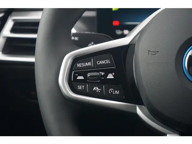 BMW i4 eDrive40 2025 Elektrisch 15