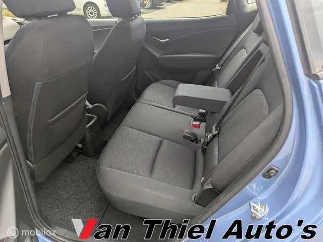 Hyundai ix20 1.4i Go! 2015 Benzine 18