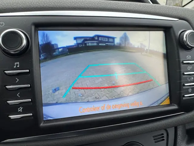 Toyota Yaris 1.0 VVT-i Aspiration 2017 Benzine 6