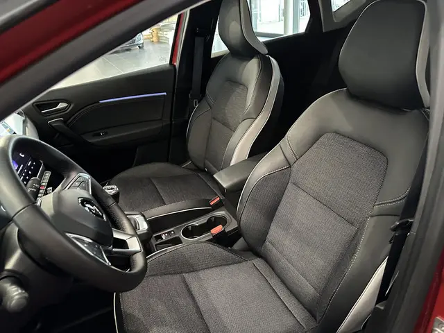 Renault Captur 1.0 TCe 90 techno 2024 Benzine 7